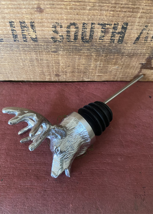 Wine Pourer - Aerator - Elk