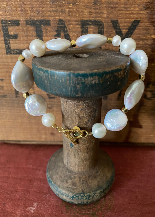 Bracelet - Freshwater Pearl With Brass Beads