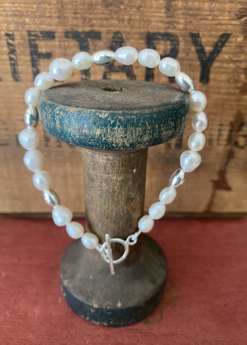 Bracelet - Fresh Water Pearl - Sterling Silver With Toggle Clasp