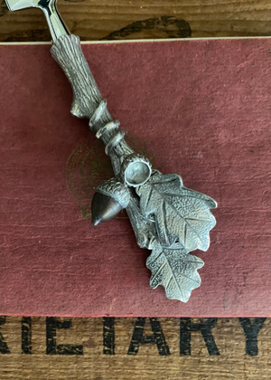 Cheese Knife - Pewter And Stainless Steel Oak Design