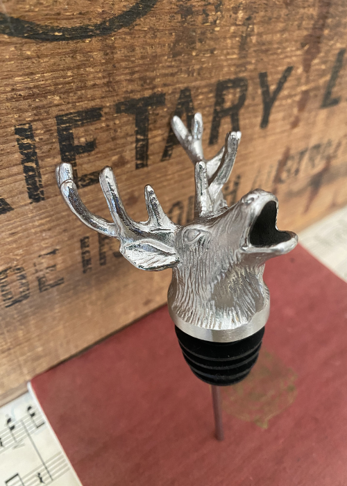 Wine Pourer - Aerator - Elk