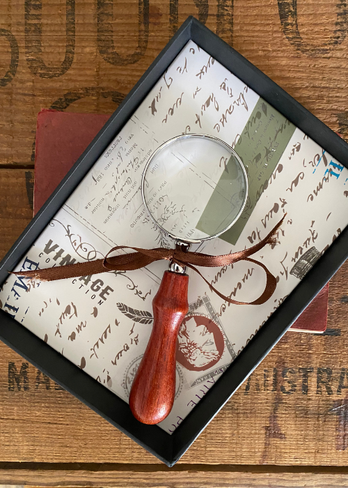 Magnifying Glass - Rosewood Handle