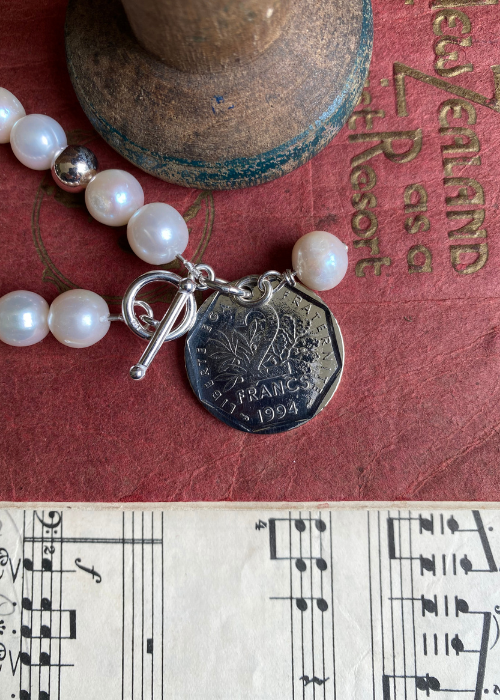 Bracelet - Pearl With French Coin