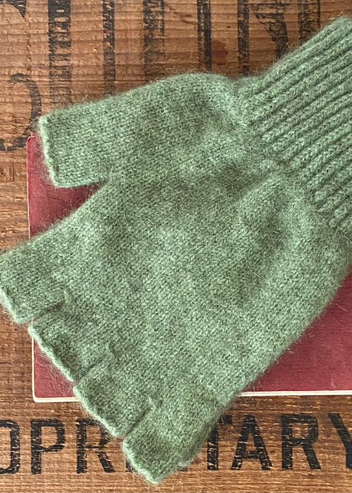 Gloves - Possum - Fingerless - Large - Pistachio