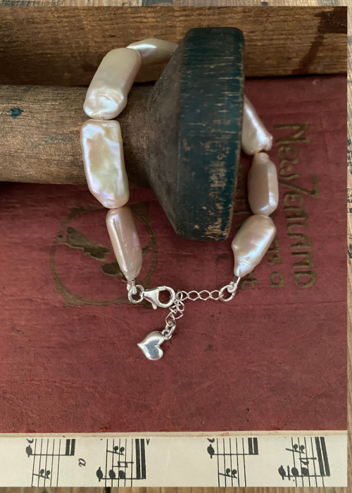 Bracelet - Pink Biwa