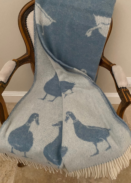 Throw - Duck