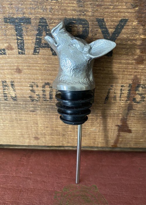Wine Pourer - Aerator - Pig