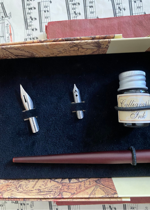Calligraphy Pen - Wood With 4 Nibs And Ink