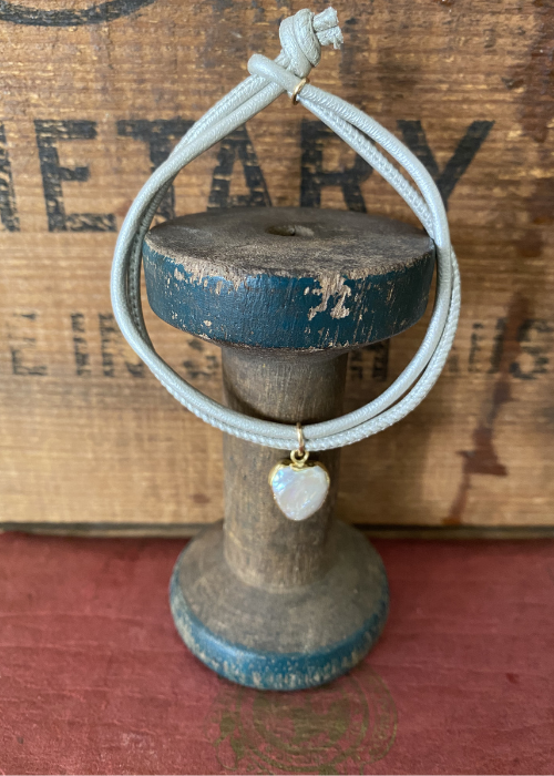 Bracelet - Leather - Mother Of Pearl - Gold Filled