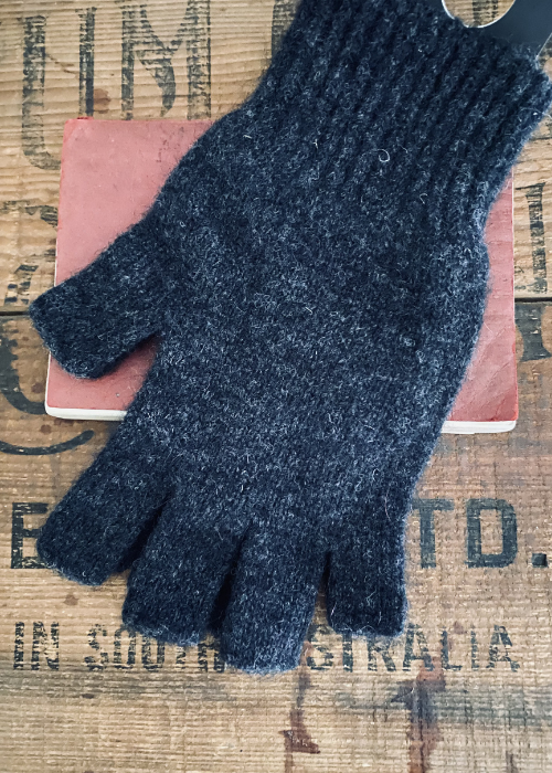 Gloves - Fingerless - Medium - Charcoal