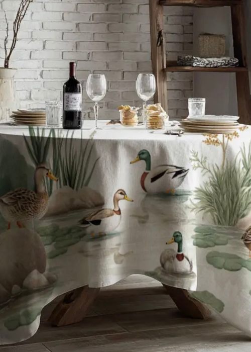 Tablecloth - 100% Linen - Ducks