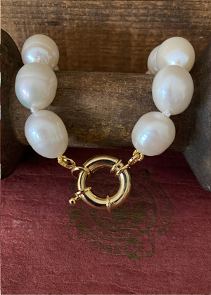 Bracelet - Fresh Water Pearl With Yellow Gold Filled Bolt Ring Clasp