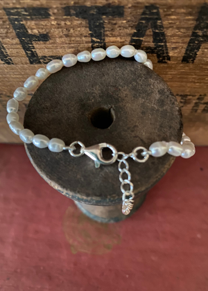 Bracelet - Oval Fresh Water Pearl And Sterling Silver