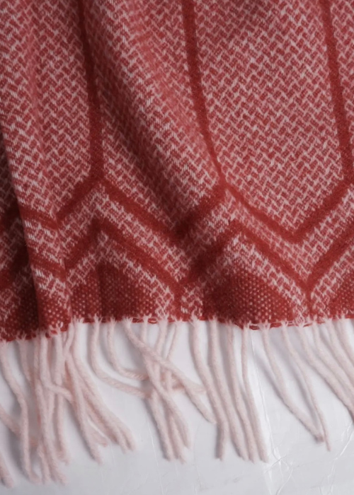 Throw - Wool - Red Diamonds