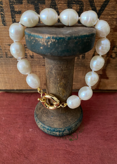 Bracelet - Fresh Water Pearl With Yellow Gold Filled Bolt Ring Clasp