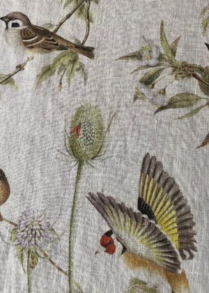 Table Runner - Linen Garden Birds