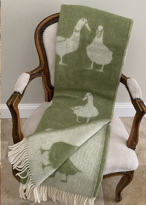 Throw - Duck - Green