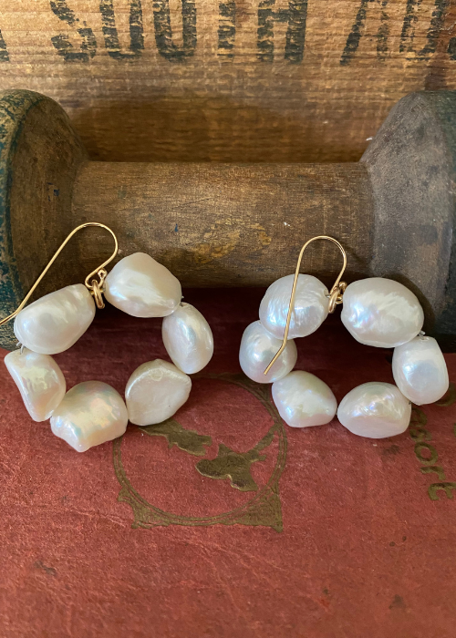Pearl wire earrings deals