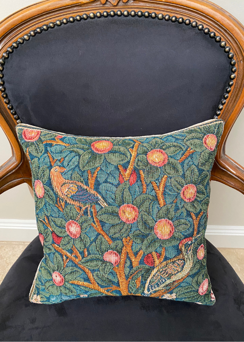 Cushion - Woodpecker