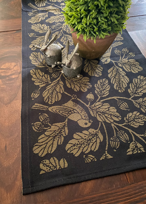 Table Runner - Skogsfjader