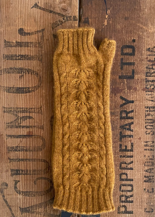 Glovelet Possum - Cable - Honeycomb