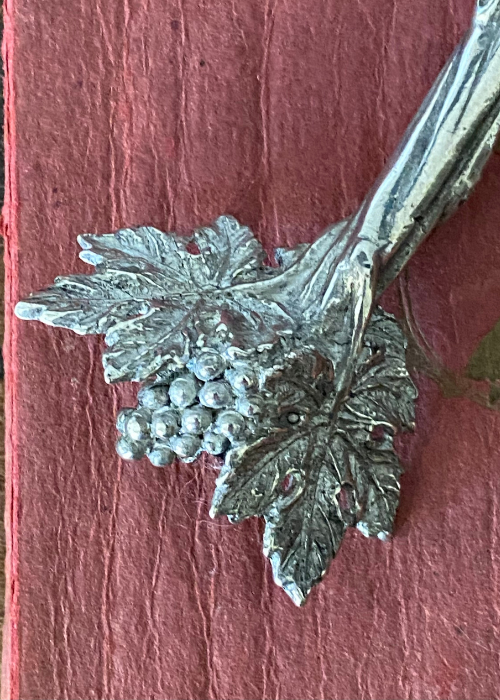 Cheese Knife - Grape