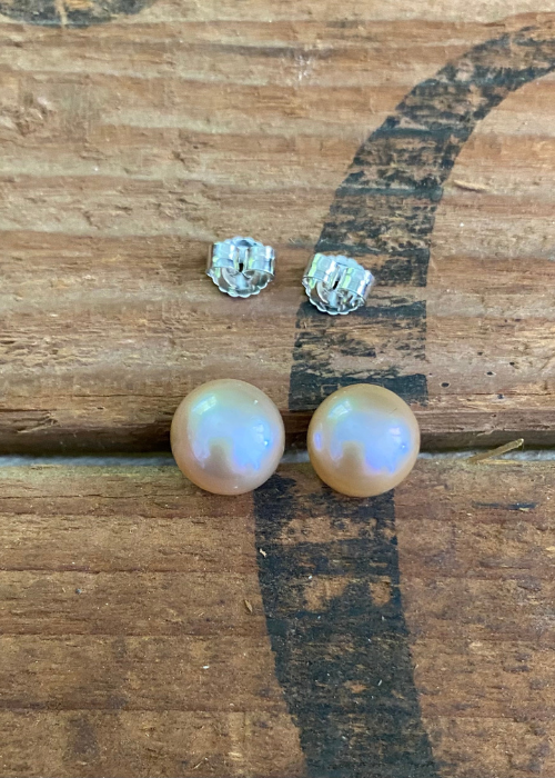 Pearl Earrings - Pink Stud
